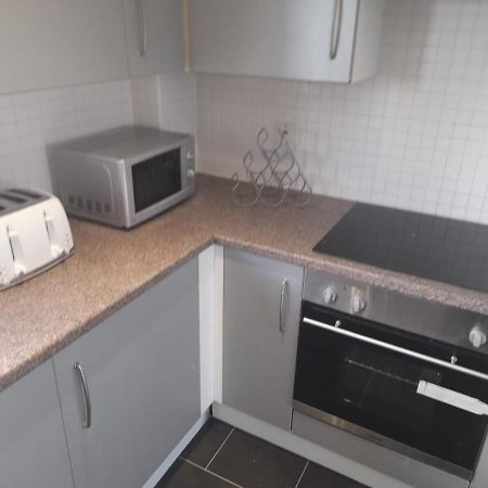 Penthouse Apartment Free Wi-Fi & Parking Occasional Bed Available Solihull Luaran gambar