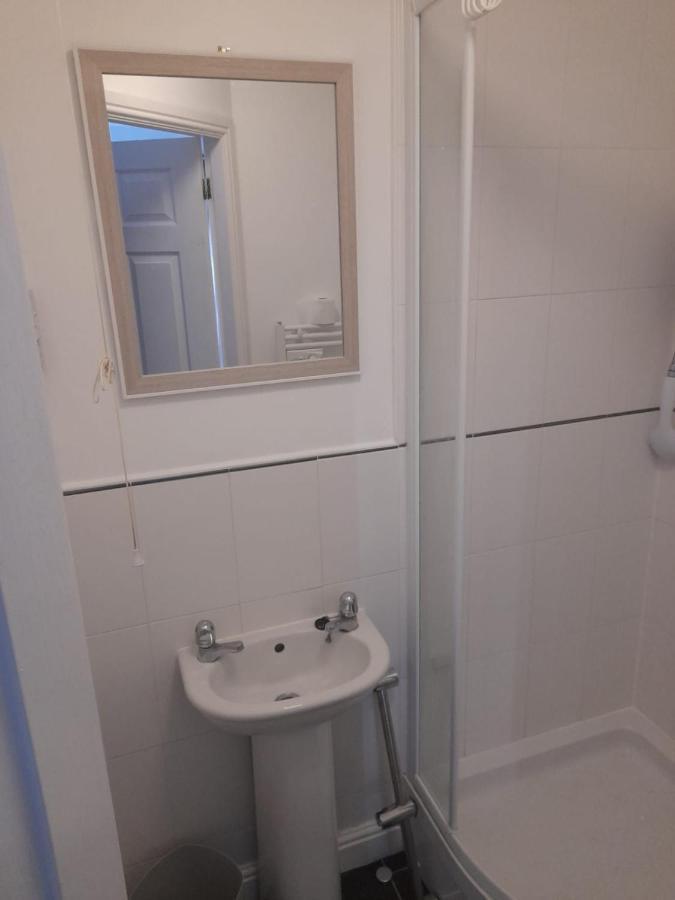 Penthouse Apartment Free Wi-Fi & Parking Occasional Bed Available Solihull Luaran gambar